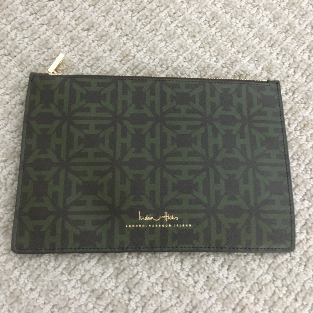 India Hicks Flat Stanley Pouch